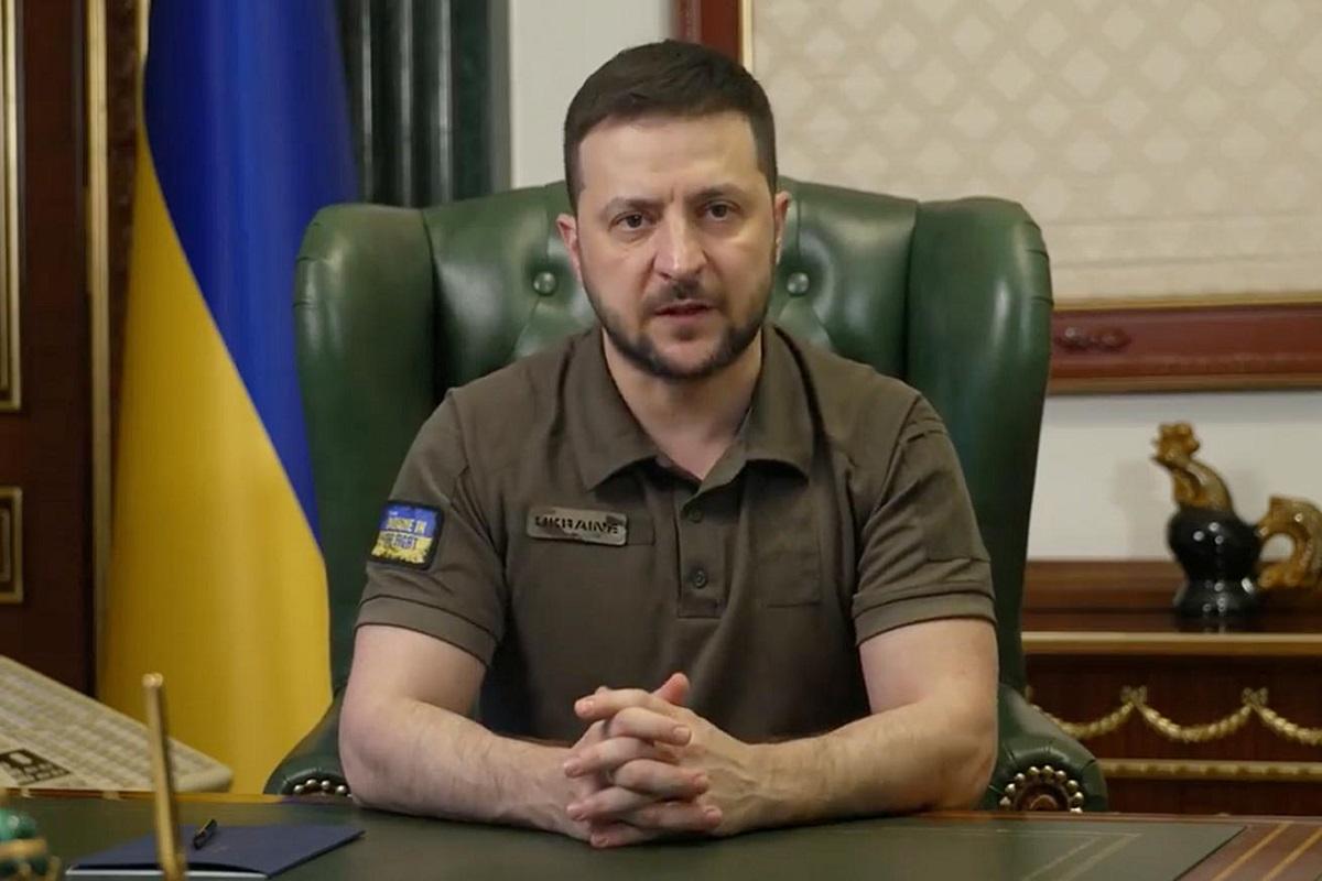 Глава Украины поздравил мусульман с религиозным праздником на двух языках