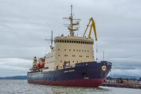 Fire broke out on the icebreaker Admiral Makarov