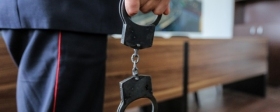 В Ростове суд арестовал майора из ЭБ ПК УМВД Таганрога по делу о взятке в 40 млн рублей