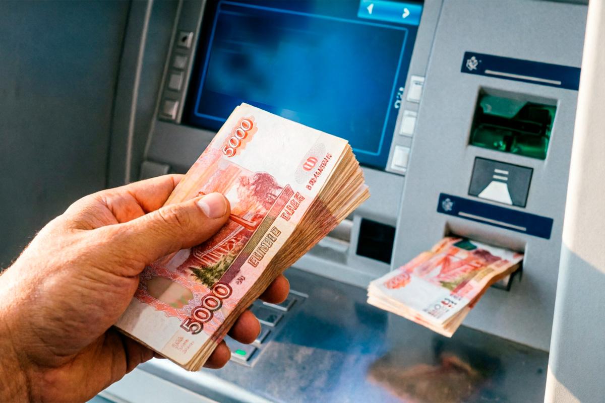 Депутаты КПРФ предложили установить МРОТ на уровне 50 тыс. рублей