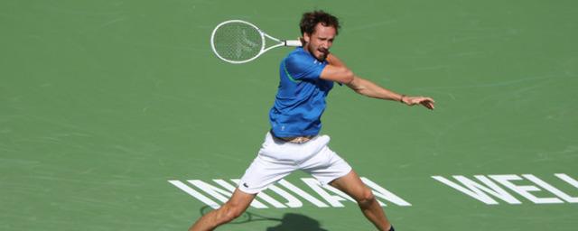 Российский теннисист Медведев вышел в финал турнира в Индиан-Уэллсе
