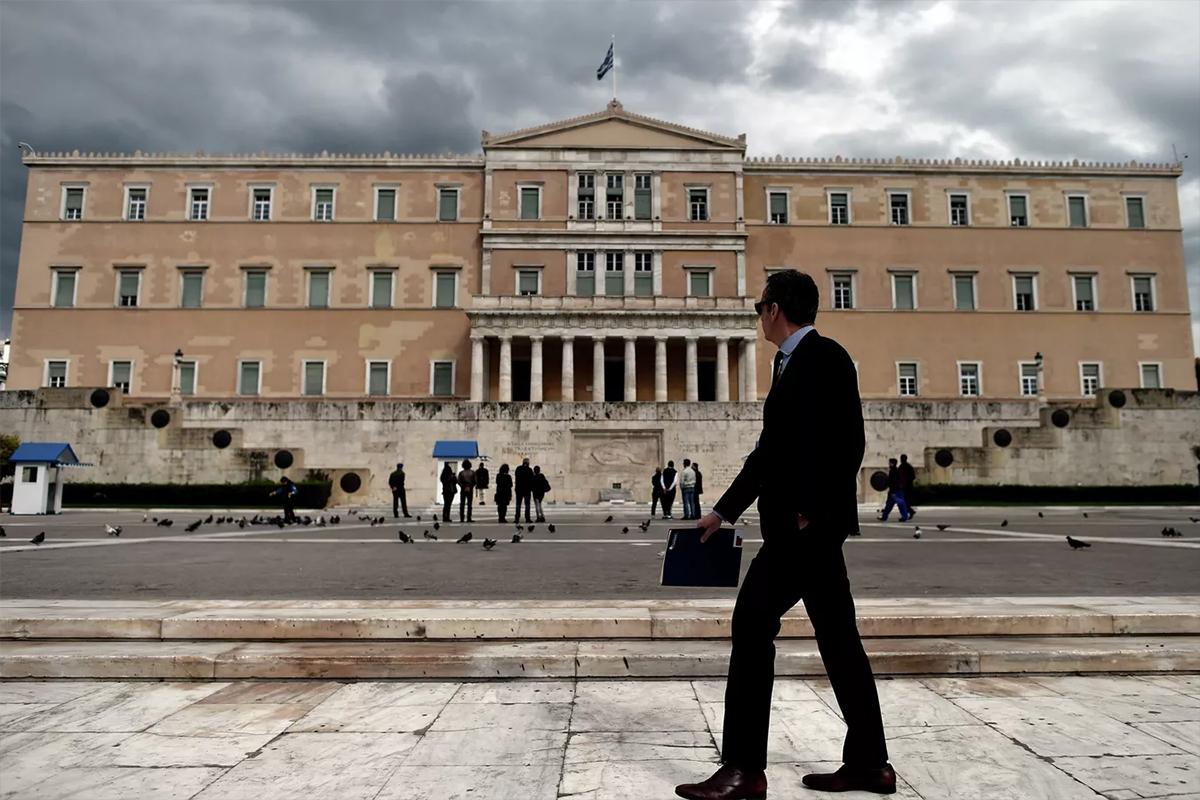 В Греции одобрили закон о 13-часовом рабочем дне