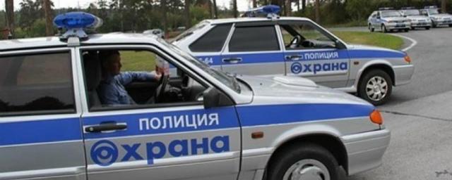 В Москве водитель иномарки протаранил машину Росгвардии
