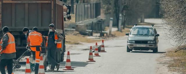 В городском округе Чехов продолжается ямочный ремонт дорог