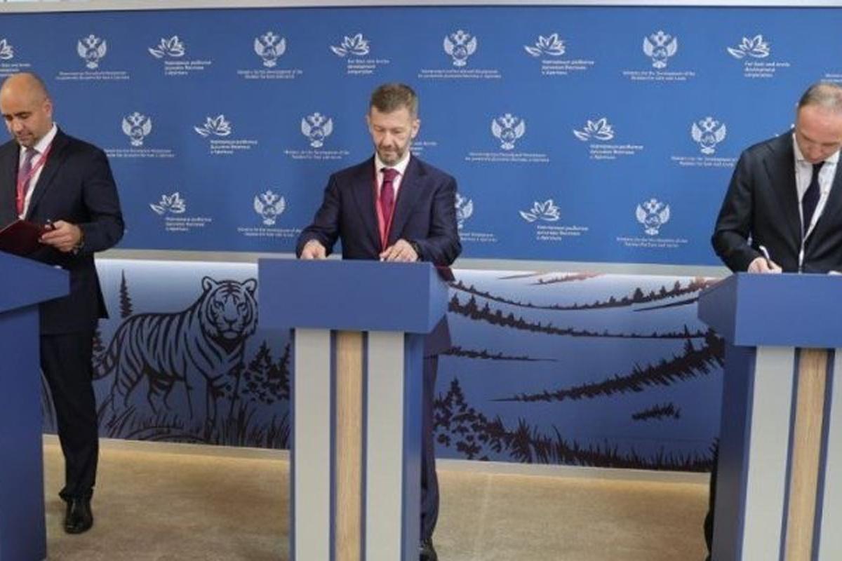 «Хайлэнд Голд» профинансирует реконструкцию лагеря и оснащение школ на Чукотке