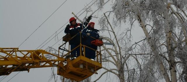 В Краснодарском крае без электричества остаются 3,6 тысячи человек