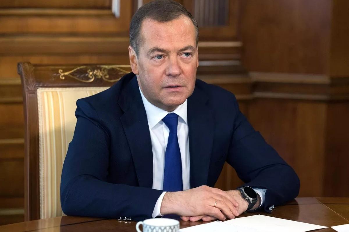 Медведев предупредил мир об опасности плохого исхода российско-украинских переговоров