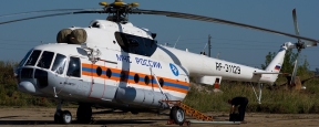 МЧС России подтвердило, что вертолет доставил в Москву двух пострадавших в ходе в брянской гимназии школьников