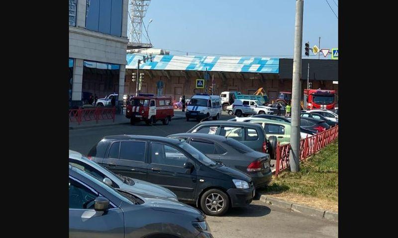 Из-за сообщений о минировании в Ярославле эвакуировали восемь торговых центров