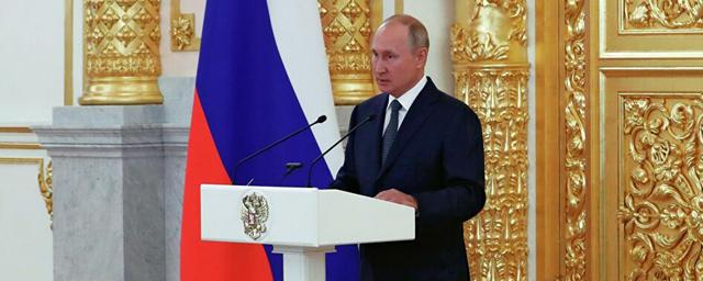 Опрос: Путину доверяют 59% россиян