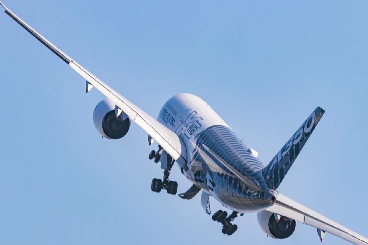 «Авиасейлс» рассказал о росте продаж авиабилетов на майские праздники на 15%