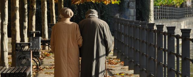 Difficulty solving simple tasks while walking may indicate dementia