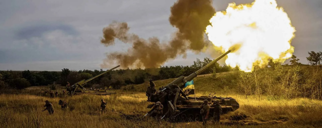 FT: Украина использует трехсторонний подход в конфликте на Донбассе