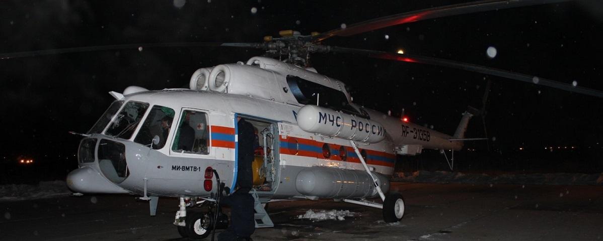 На Сахалине на поиски пропавшего 9 января рыбака отправили вертолет Ми-8 со спасателями, мужчина вышел в море на моторной лодке