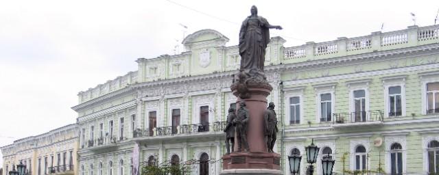 В Совфеде возможный снос памятника Екатерине II в Одессе назвали чудовищным