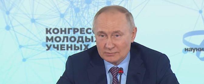 Путин: Государство на всех уровнях напрасно не уделяет внимание развитию психологических служб