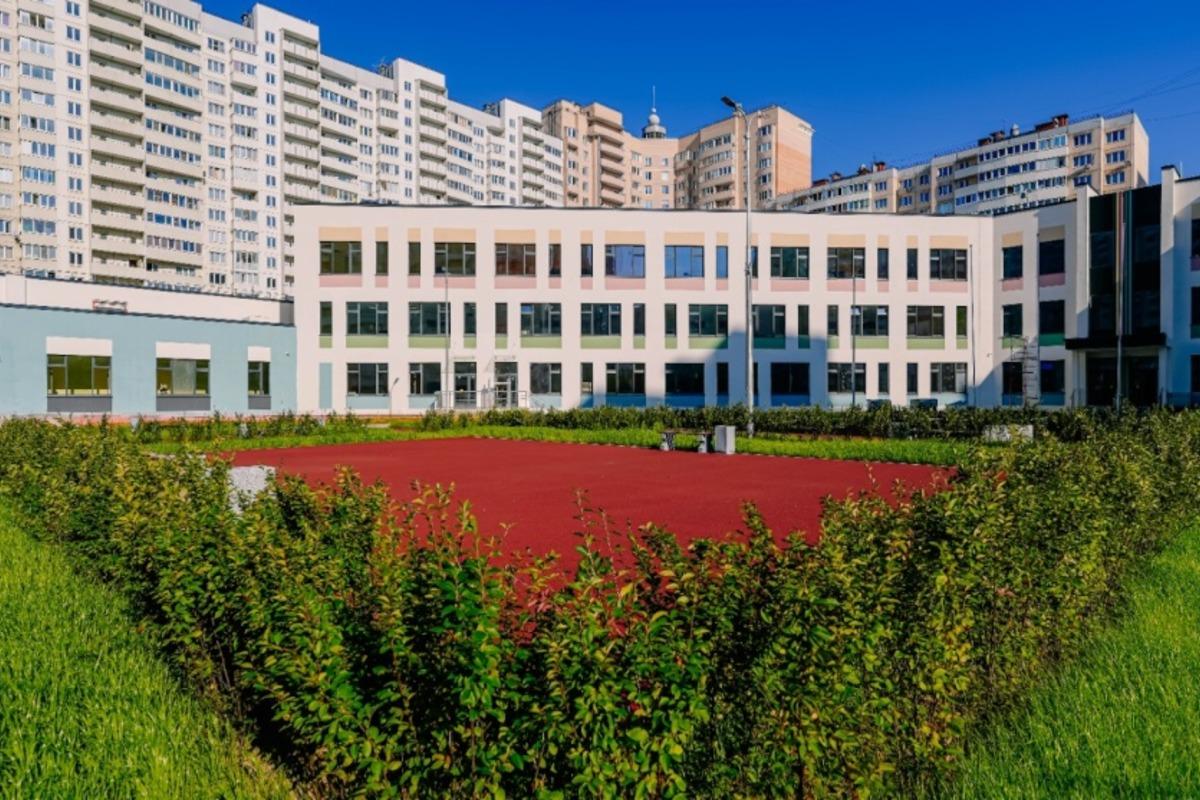 Новую начальную школу открыли на Пулковском шоссе