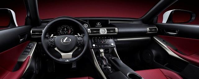 У жительницы Клина угнали Lexus за 3 млн рублей