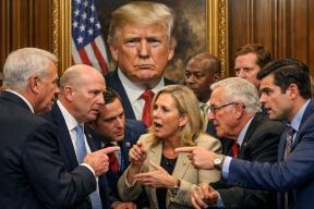 От Трампа отвернулись преданные союзники. Война с Ираном расколола США. У республиканцев нет шансов?