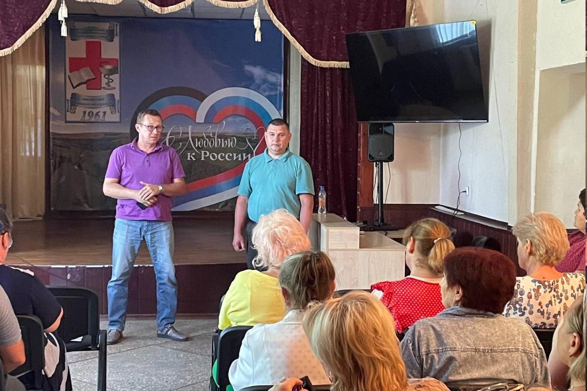 В ДНР активизировали встречи с жителями: обсуждают воду и канализацию