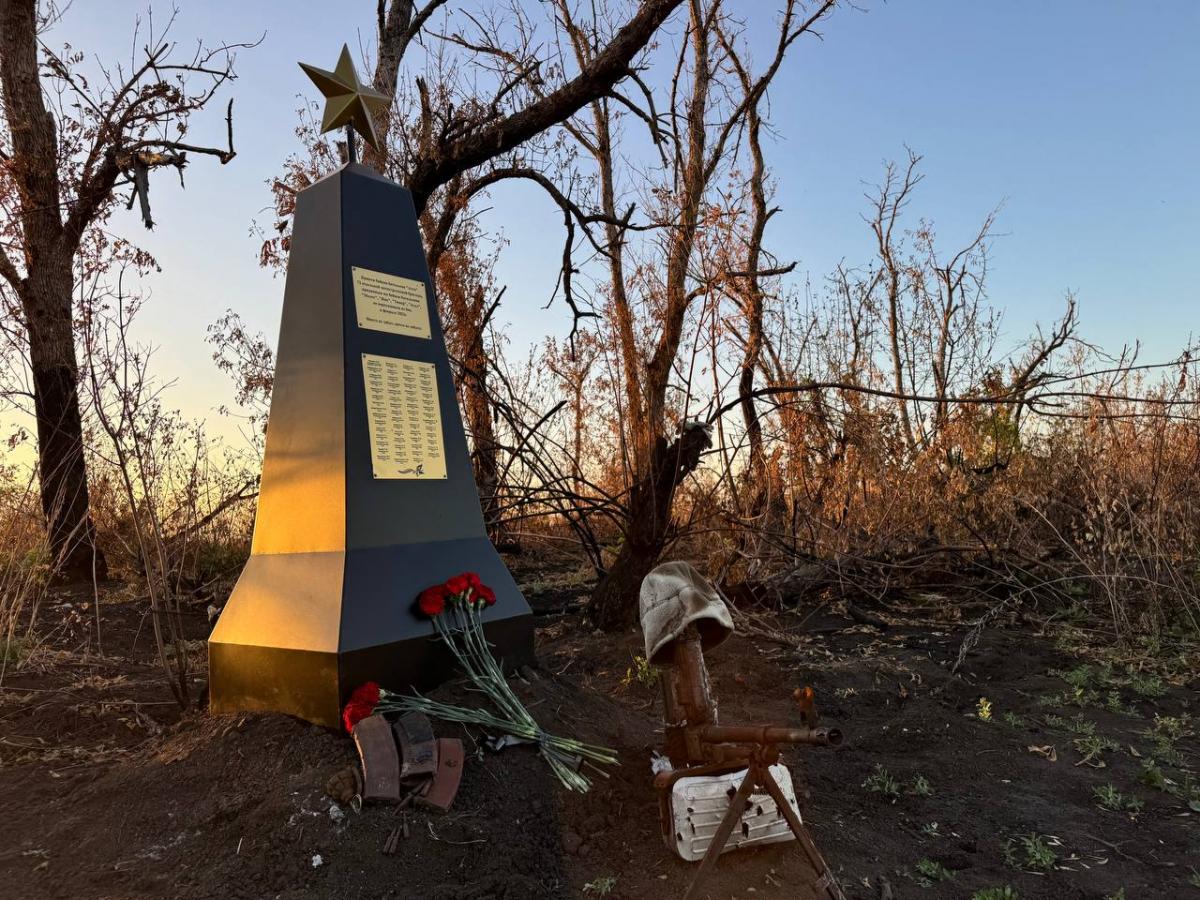 «Алга» навечно: на месте кровавой засады под Угледаром открыли первый татарстанский памятник героям СВО