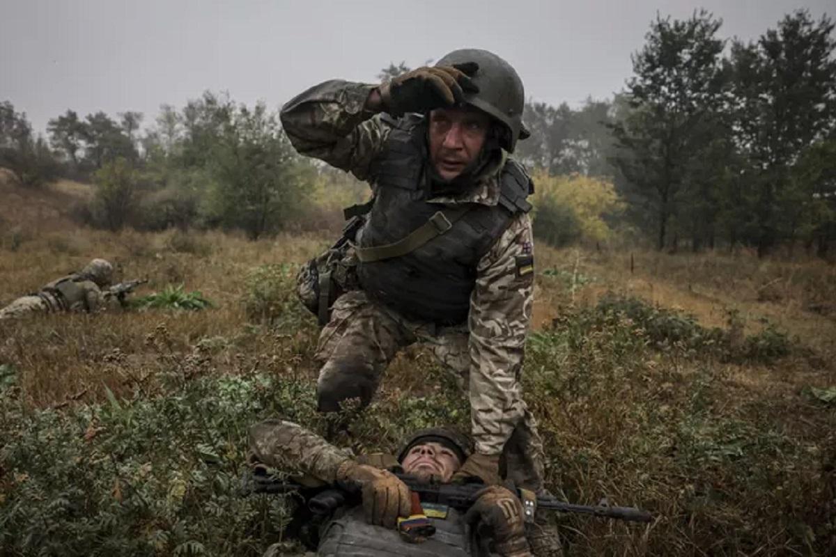 МИД РФ: ВСУ получают прямые приказы стрелять по гражданским на Серебрянском направлении