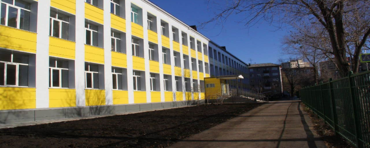 В Омске капитально отремонтировали гимназию №75