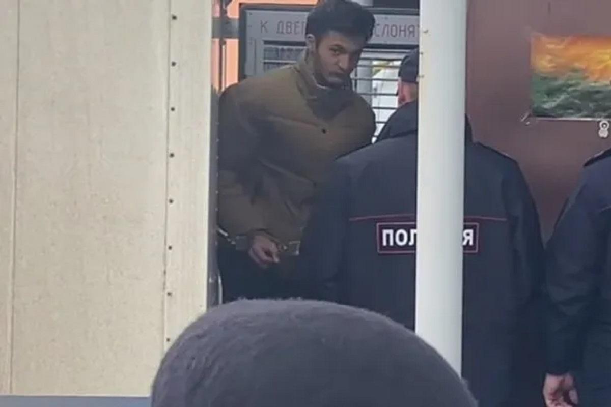 Подростка, убившего таксистку в Коркино, приговорили к почти 10 годам колонии