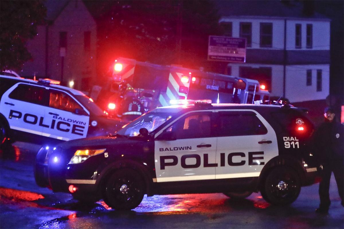 В США поймали 8 из 10 арестантов, сбежавших из изолятора