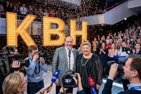 Полвека вместе — и разлучены после смерти: Почему вдову Маслякова похоронили не рядом с мужем?