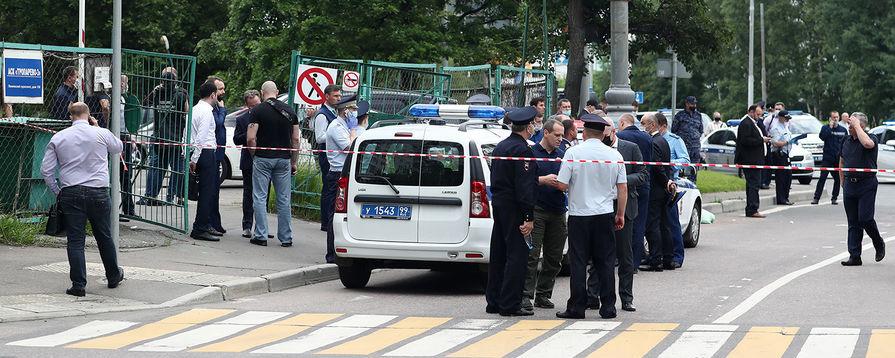 Стали известны новые подробности нападения на полицейских в Москве