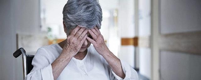 Невролог Алехина назвала трудности с запоминанием информации и с подбором нужного слова признаками приближающейся деменции