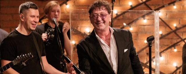 Певец Григорий Лепс заявил, что его возлюбленная моложе него на 30 лет