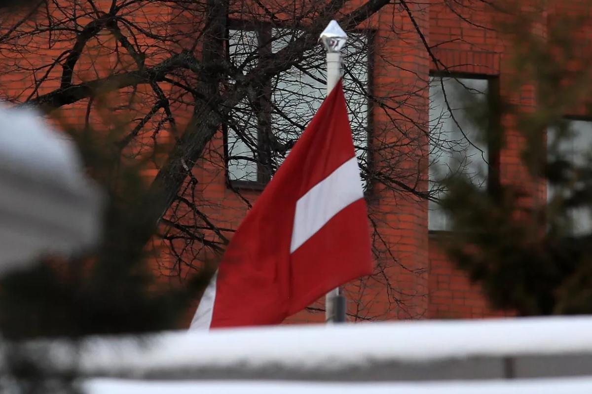 Латвия продлила ограничения на въезд россиян до марта 2025 года