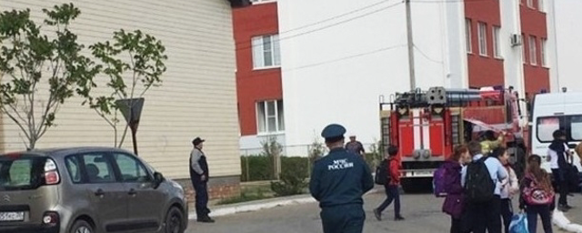 В Астраханской школе ученик распылил газ, детей эвакуировали