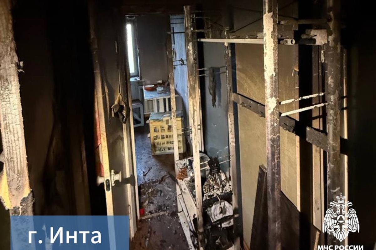 Два пожара в жилых домах произошли за сутки в Коми: в Инте спасли 25 жильцов