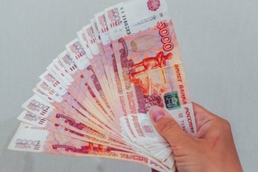 Жительница Воронежской области получила условный срок за кражу у бойца СВО 800 тысяч рублей