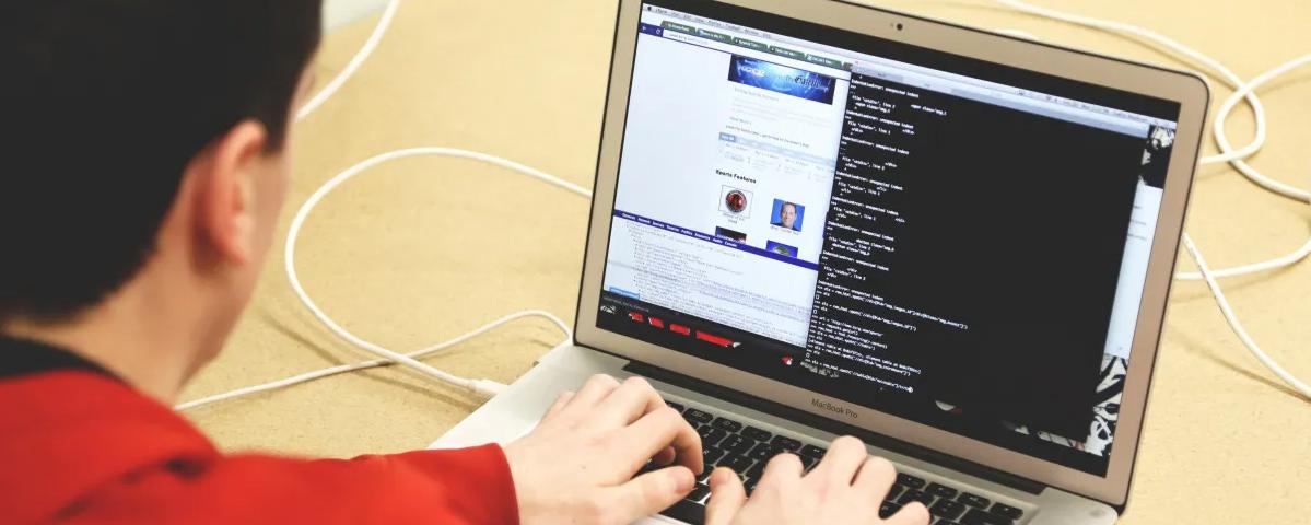 Издатель Daily Mirror тестирует бот ChatGPT для написания статей