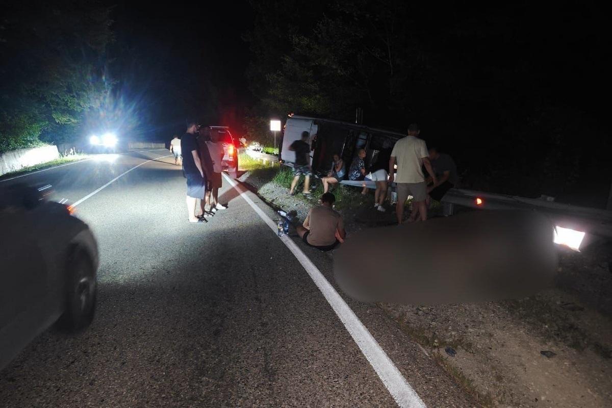 В Сочи погибли два человека в ДТП с джиппингом