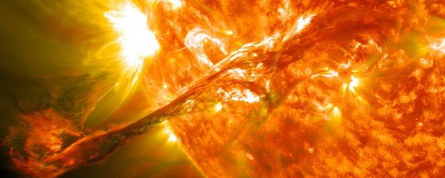 Что такое вспышки на Солнце и чем они грозят жителям Земли