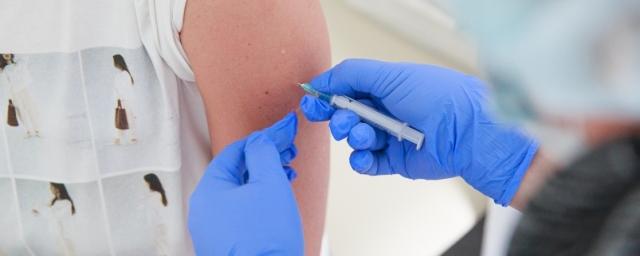 Ministry of Health told Russians about side effects after COVID vaccination