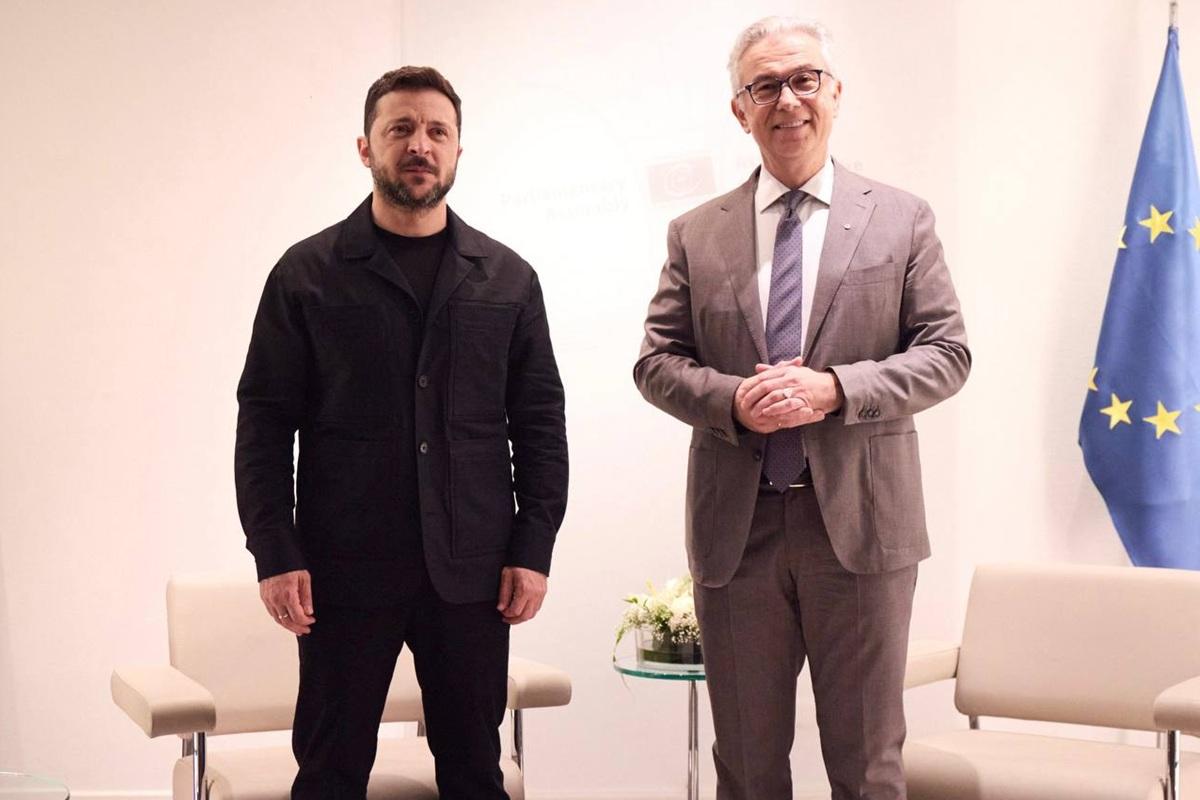 Трамп: проблемы с Зеленским помешали урегулированию украинского кризиса