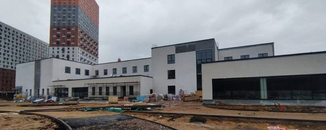 Строительная готовность школы в ЖК «Митино Парк» в Красногорске составила 70%