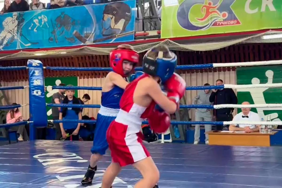 Глава Рузского муниципального округа Александр Горбылёв поблагодарил организаторов боксерского турнира за профессионализм