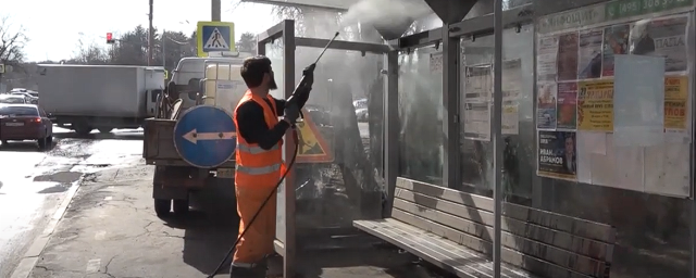 В Красногорске начали приводить в порядок остановки и заездные карманы