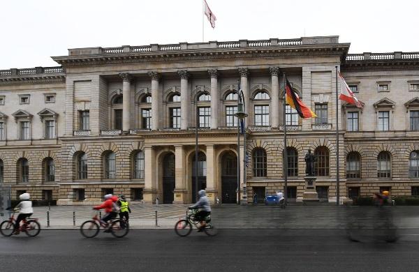 В Германии начата кампания в поддержку запрета партии АдГ