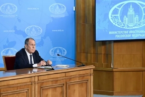 Лавров: Россия будет ждать реакции на мирное предложение по Украине