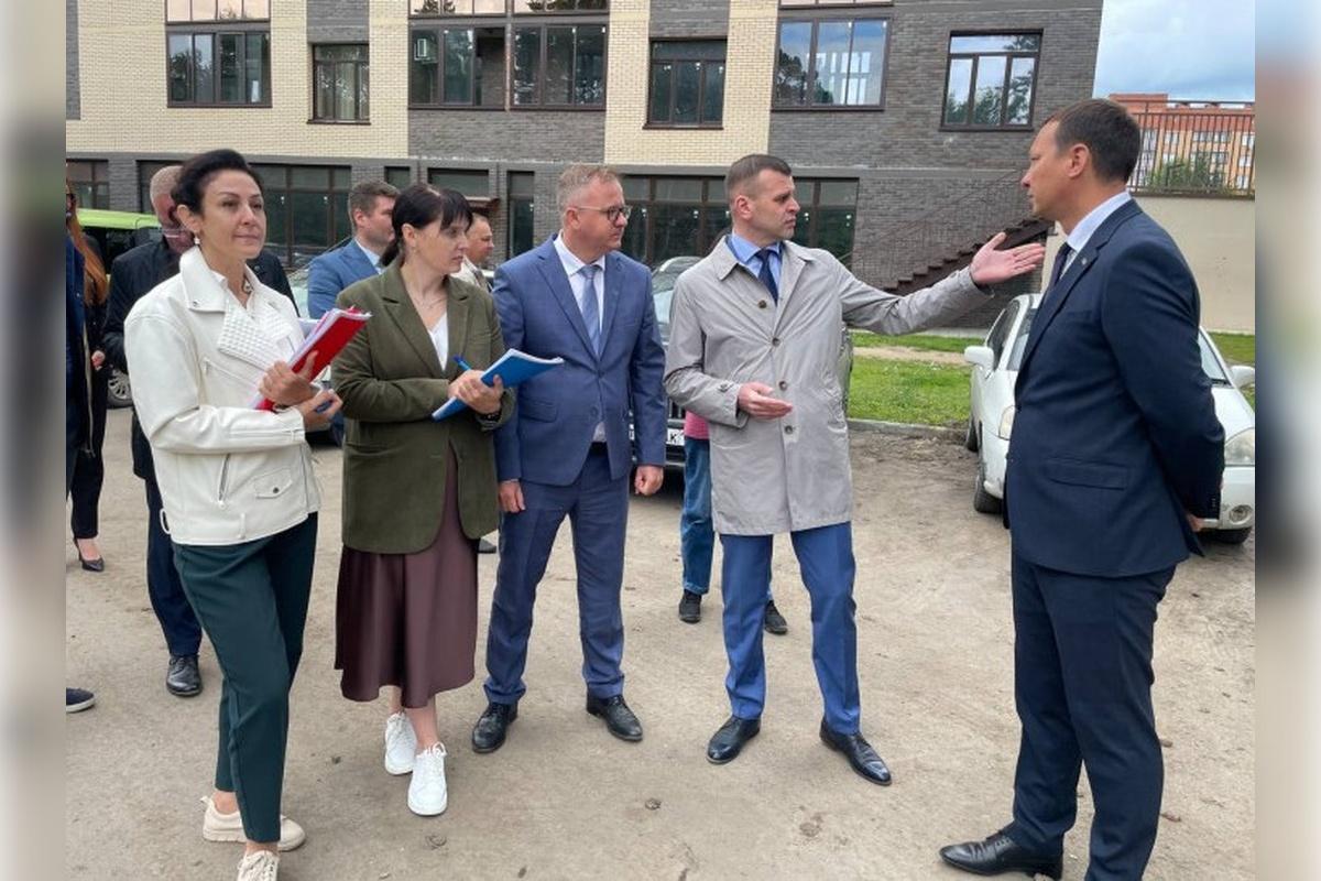 Более 400 новосибирских семей переедут из ветхого жилья в новые квартиры благодаря проектам КРТ