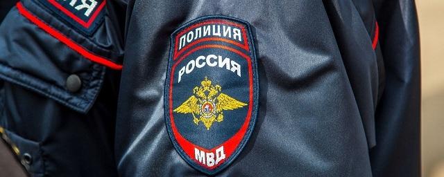 Вооруженный топором москвич отобрал у первокурсницы рюкзак