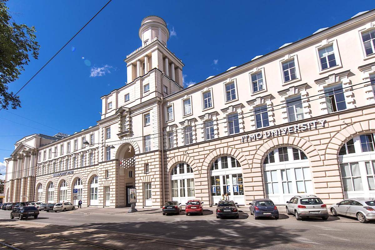 Три ведущих технических вуза Петербурга получат субсидии по 1 млрд рублей каждый